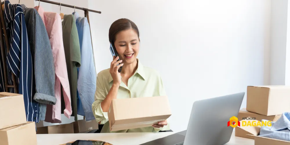 tampilan chat WhatsApp Business dengan pelanggan