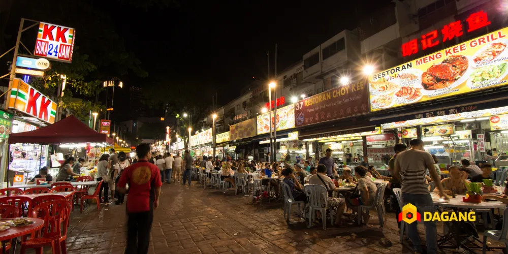 suasana bazar UMKM Bandung