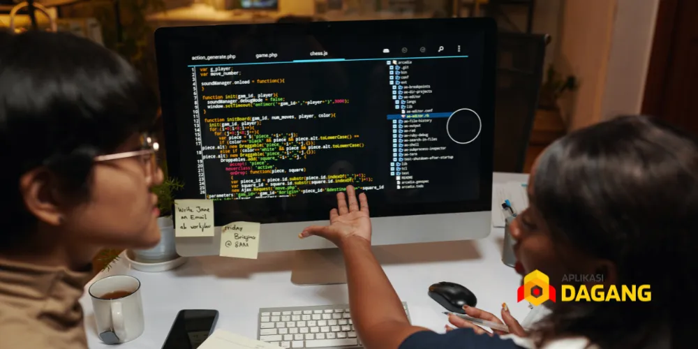 Tim developer Aplikasi Dagang sedang mengembangkan aplikasi bisnis custom